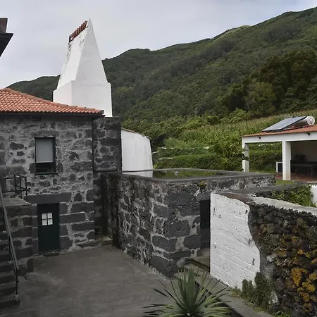 Casa Da Ermida *